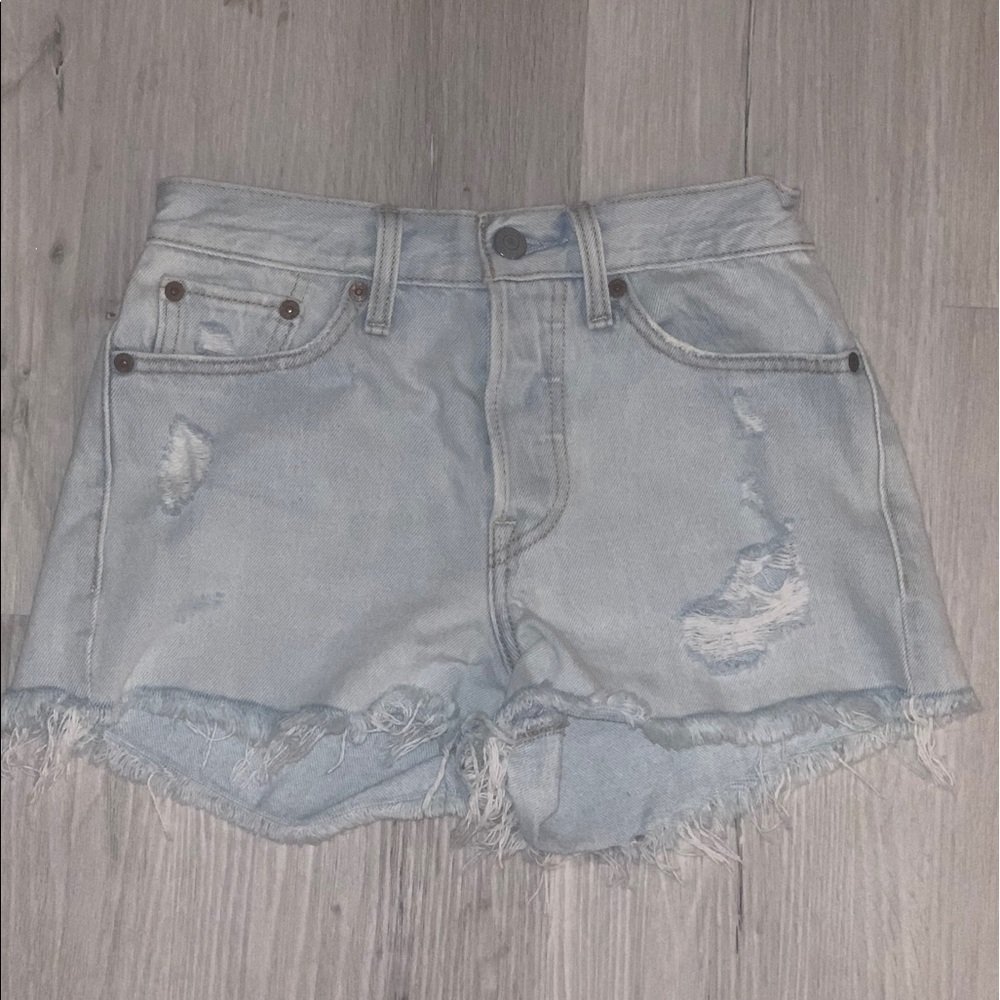 Levi’s denim shorts